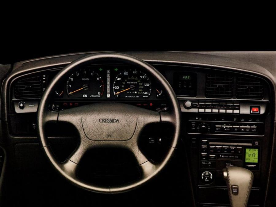  Toyota Cressida 1988 года  (фото 9 из 15)